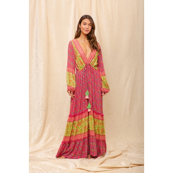 anthropologie raga maxi dress NWT Anthropologie Raga Naomi Halter Maxi Dress